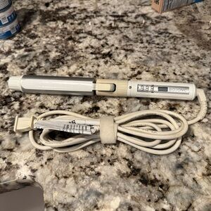 Bio ionic curling iron